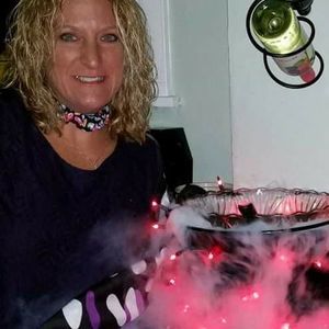 Meet your Posher, Anne